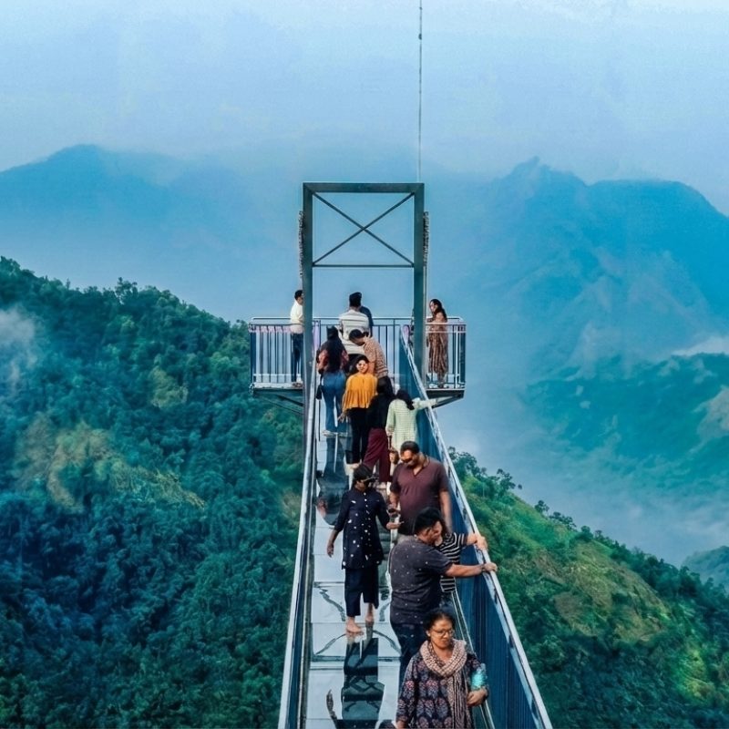 Features of Wayanad Glass Bridge Attamala | Adventure & Scenic Views